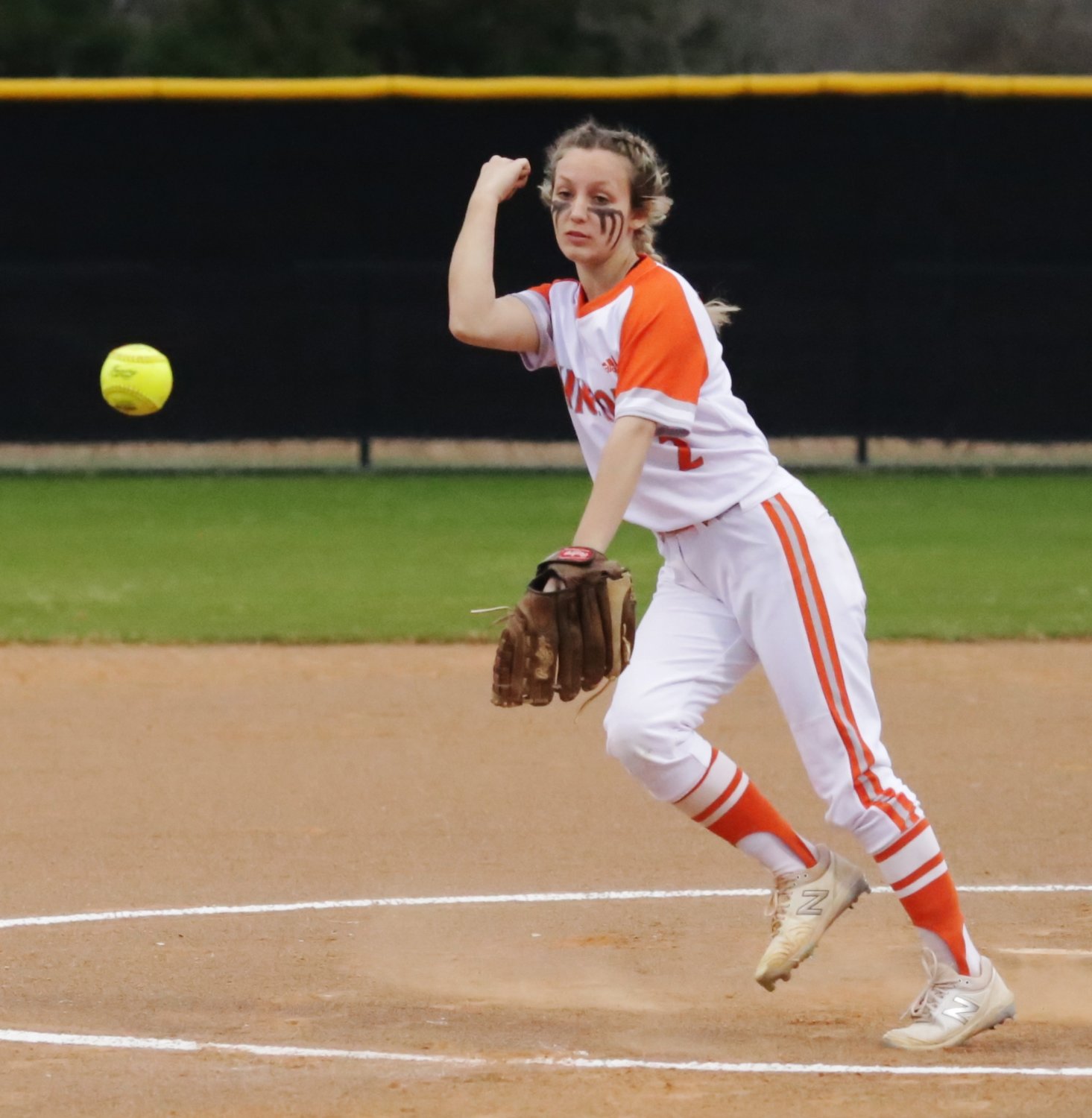 Kayleigh Thompson sends the first pitch of Mineola’s 2021 district campaign to the plate. It was a strike.